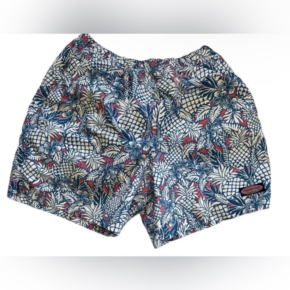 Vineyard Vines Men's Blue/Red Tropical Pineapple Printed Swim Trunks Size Large - Picture 1 of 6